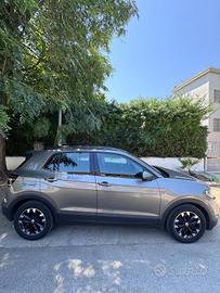 wolkswagen T cros advanced 2019 km 56.000