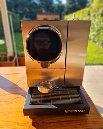 Macchina caffe' Nespresso Professional