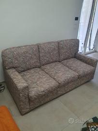 DIVANO 3 POSTI Gratis