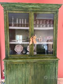 Credenza in legno verde