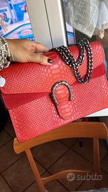 Borsa marchio Vicky color corallo