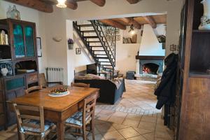 Casa in montagna nel bosco nel parco nazionale