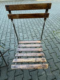 Sedie di legno e ferro chiudibili vintage