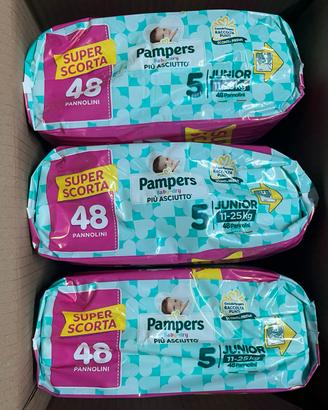 Pannolini pampers taglia 5