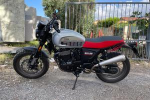 Moto SWM km 8000