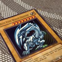 White dragon blue eyes first edition