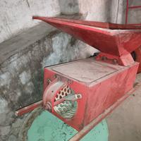 piggiatrice uva a mano