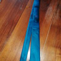 Cravatta in seta da donna