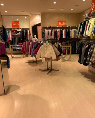 Arredamento per negozio