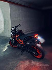 Ktm duke 125