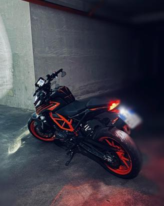 Ktm duke 125