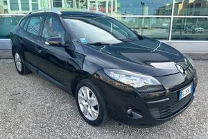 Renault Megane 1.5 dCi 110CV SporTour GT Line (81 