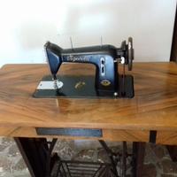 Macchina da cucire vigorelli antica