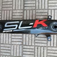 Guarnitura pedivellle carbonio. FSA SLK LIGHT