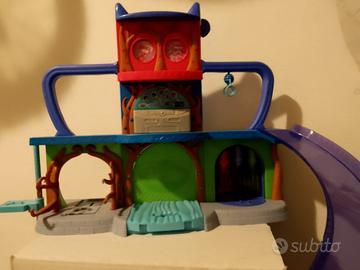 Pj masks quartier generale con personaggi compresi