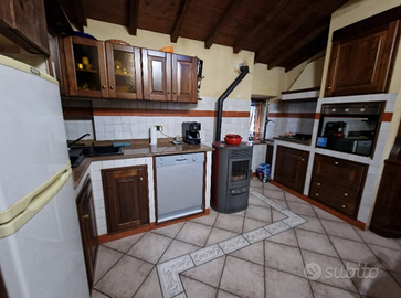 Appartamento stile casale caratteristico, nuovo