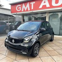 SMART ForFour 0.9 90CV PELLE LED NEOPATENTATI CE