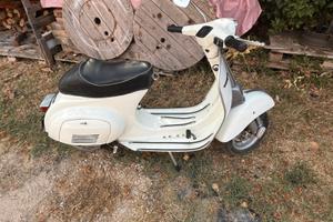 Vespa 50 special