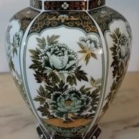 Vaso Porcellana Giapponese Stile Kutani h.cm.18