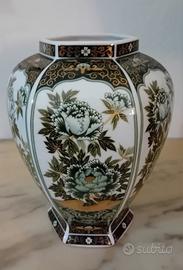 Vaso Porcellana Giapponese Stile Kutani h.cm.18