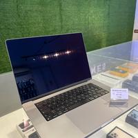 MacBook pro 16 2021 1TB