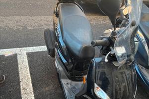 Peugeot Tweet 125 - 11 mila km
