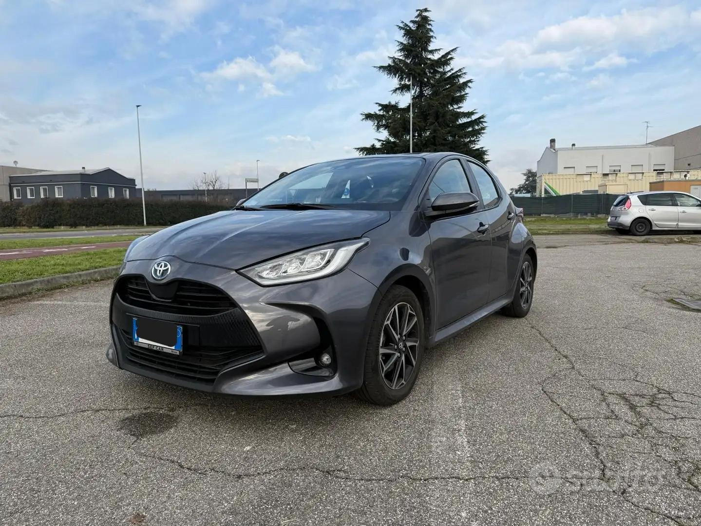 Toyota Yaris 2023 photo 3