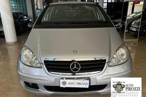 MERCEDES CLASSE A150 BENZ del 2006con 130000KM