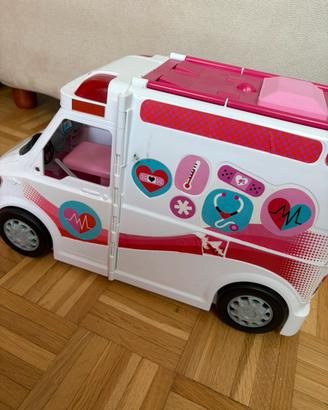 Ambulanza barbie
