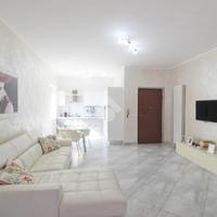 2 LOCALI A CAMPOMARINO