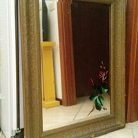 Specchio con rosa