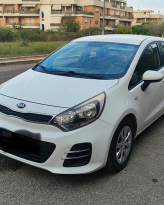 Kia rio-condizioni eccezionali-prezzo trattabile