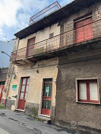 Edificio a santa maria di licodia