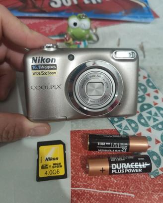Fotocamera Nikon Coolpix A100