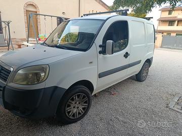 fiat doblo metano