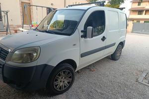fiat doblo metano