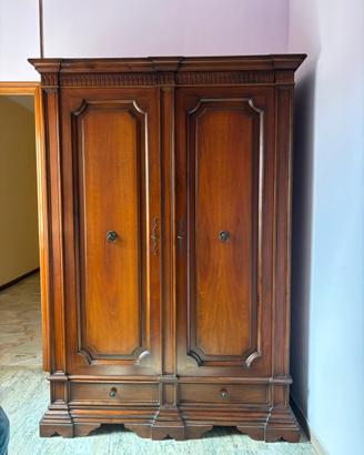 Armadio due ante in legno