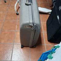 Valigia Samsonite Oyster intera o x ricambi.
