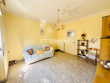 Trilocale con cantina di proprietà