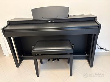 Pianoforte digitale Yamaha CLP-725