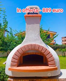 Artigianale forno a cupola a legna