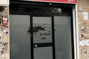 Negozio con rendita annua del 10,2%