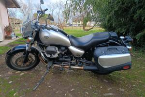 Moto guzzi California stone
