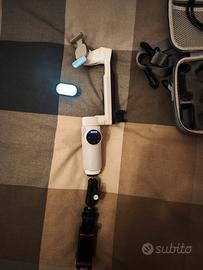 Stabilizzatore Insta360 Flow accessori completi
