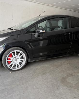 Ford fiesta st 1.6 turbo