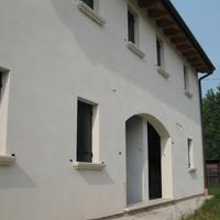 Porzione bifamiliare al grezzo avanzato