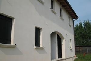 Porzione bifamiliare al grezzo avanzato