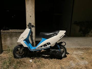 Malaguti Phantom F12