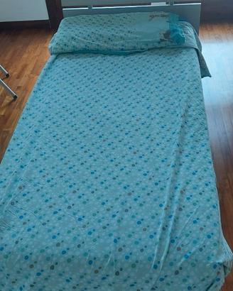 Letto singolo con contenitore