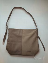 Borsa David Jones